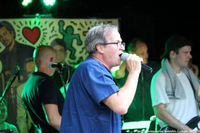 Dr. Mokambo & The Groove Clinic